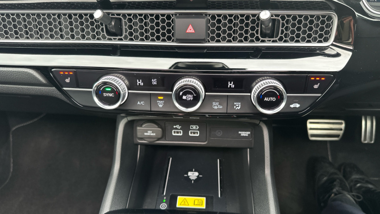 Honda Civic 2.0 eHEV Advance 5dr CVT Hybrid Hatchback